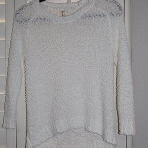No Boundaries White Nubby Sweater Size M(7-9)
